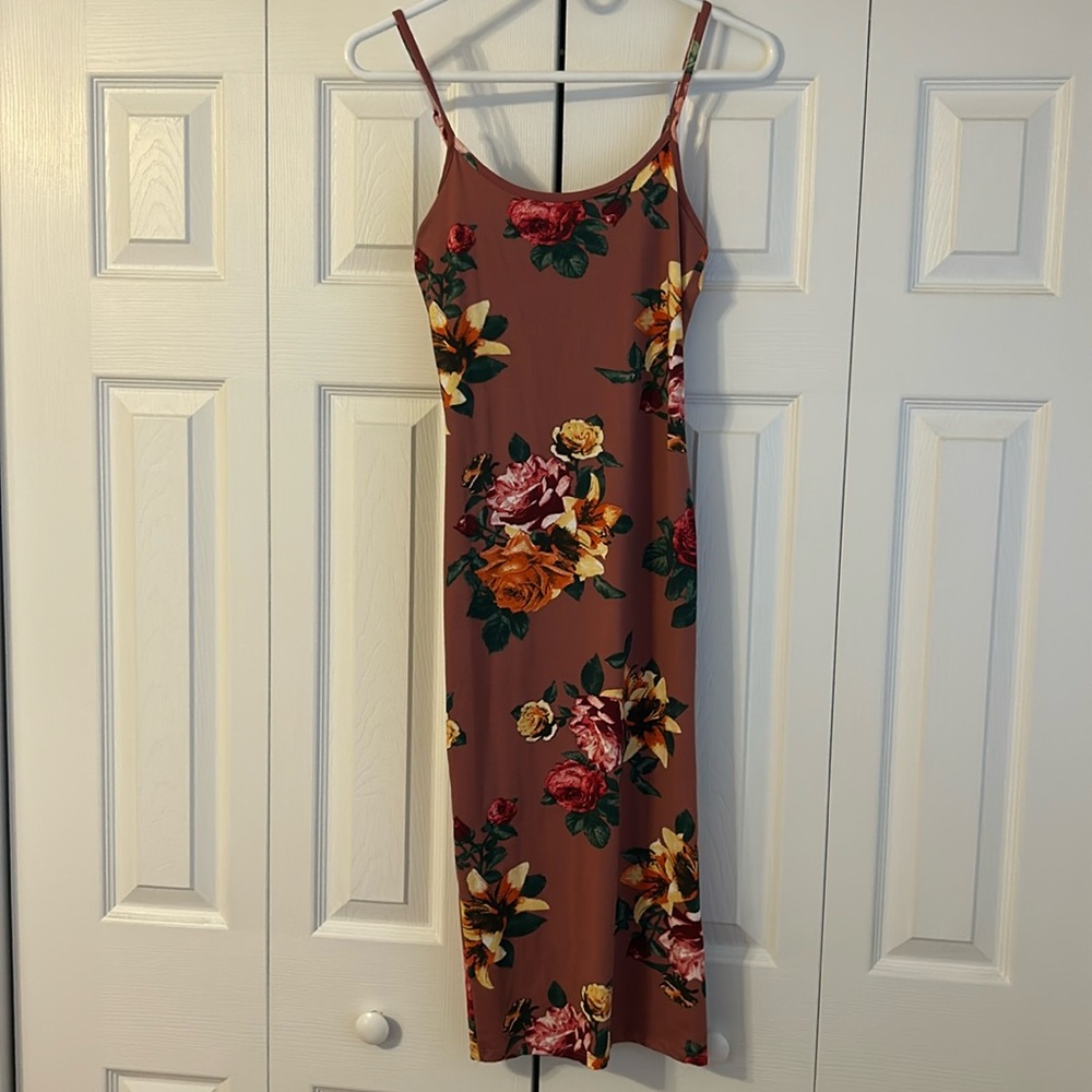 Pink mauve floral body con dress